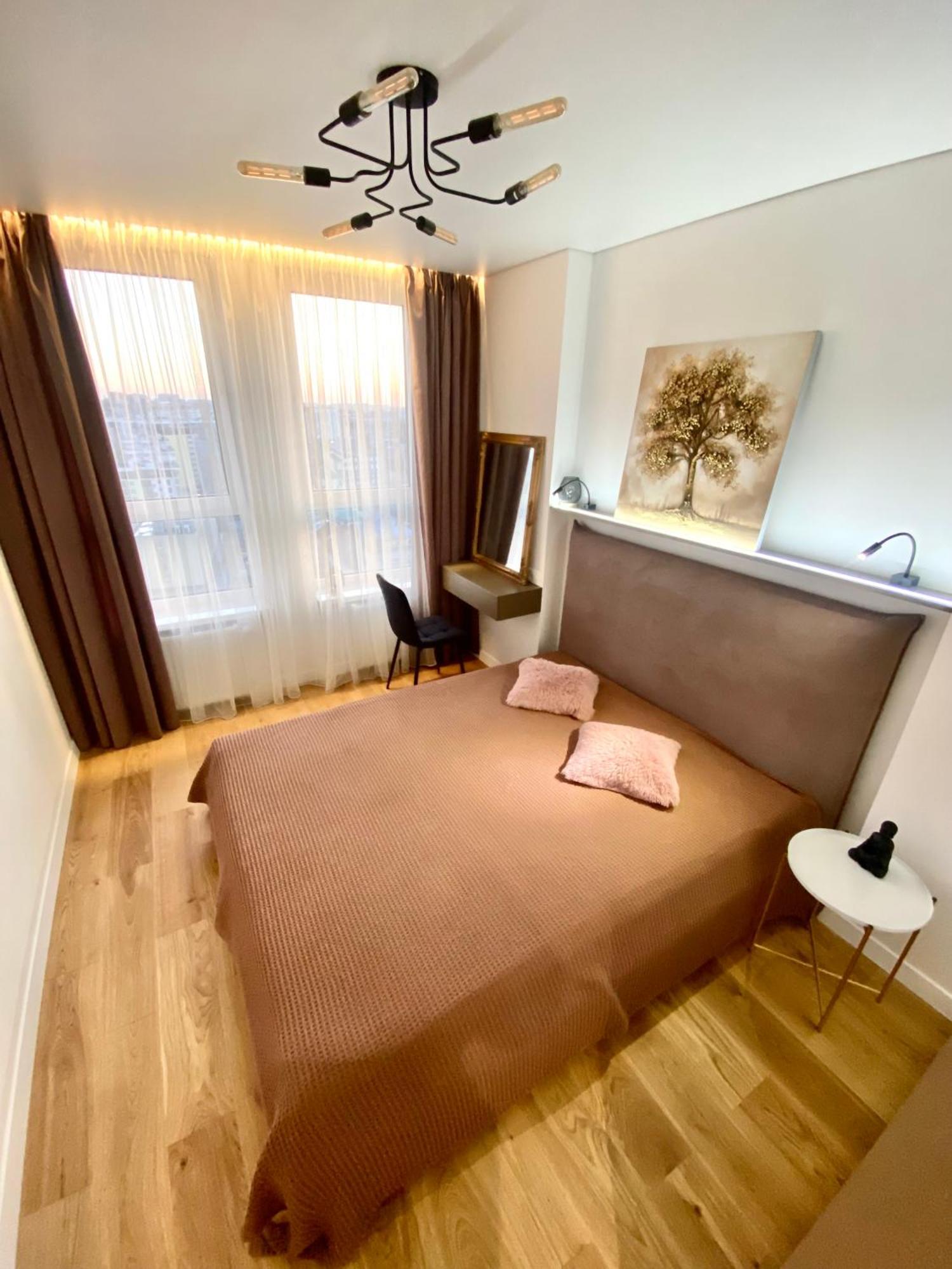 View Apartment Семицвіт Lwów Zewnętrze zdjęcie